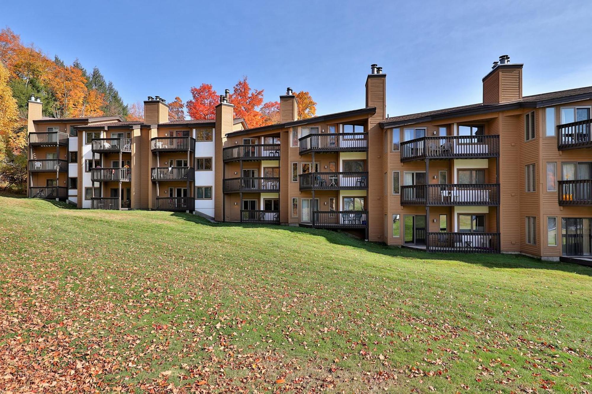 Okemo Mountain Lodge Ладлоу Номер фото